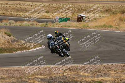 media/Apr-19-2025-AHRMA (Sat) [[3d98ca3309]]/Race/Group 1/Turn 4/